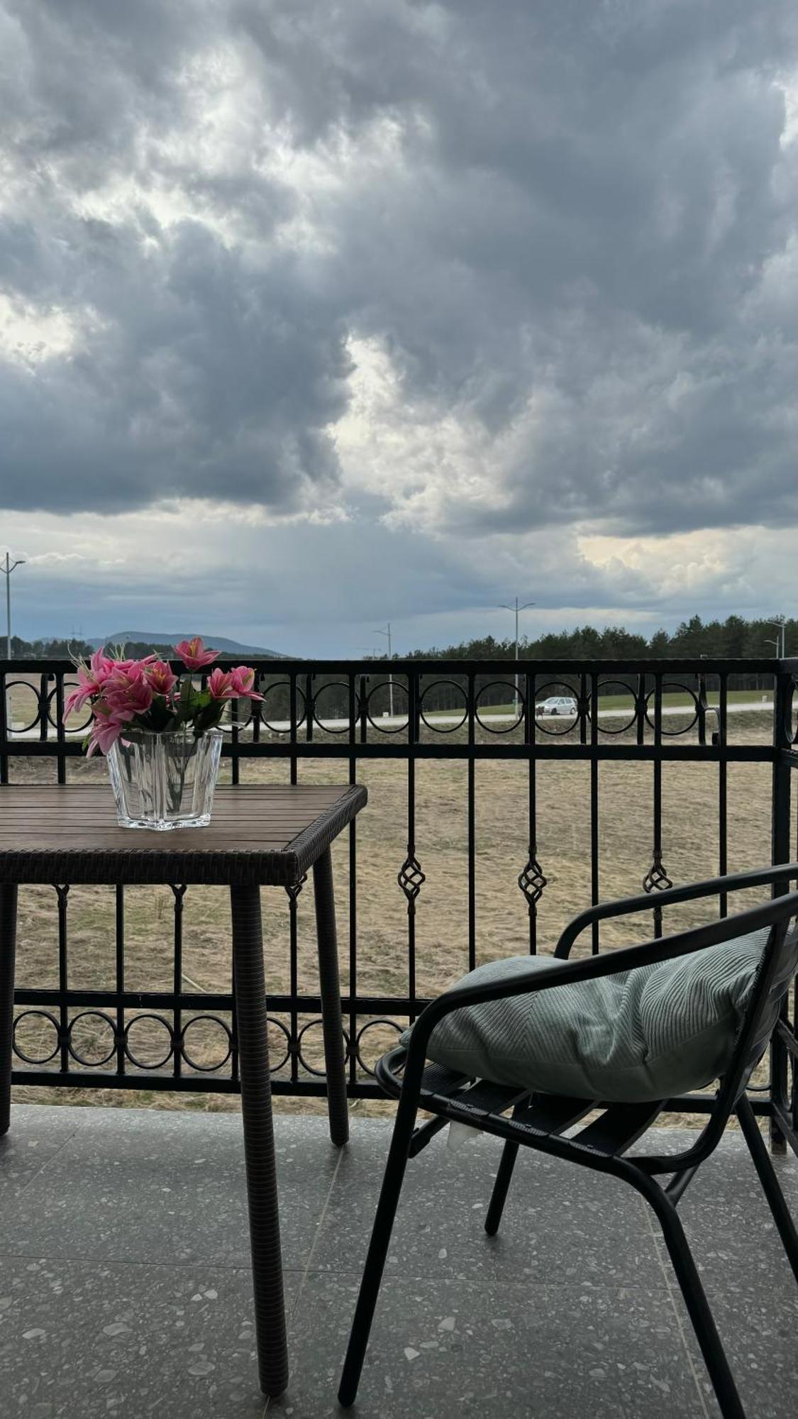 Zlatibor Hills Star Aparthotel Exteriör bild