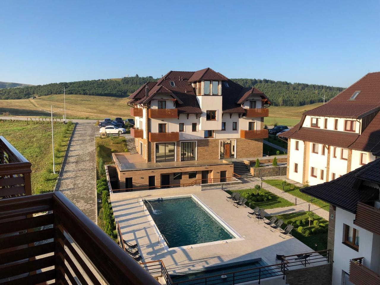 Zlatibor Hills Star Aparthotel Exteriör bild